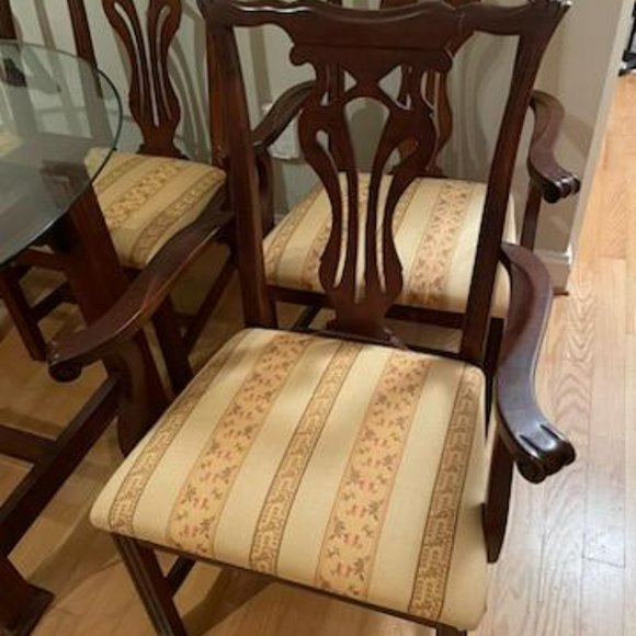 Set of 6 Ethan Allen Knob Creek Mahogany Chippendale Dining Room Chairs & Table - Picture 3 of 7